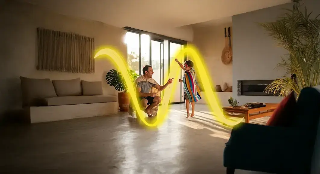 Padre e hijo jugando